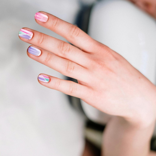 PINK IT- PRESS ON NAILS