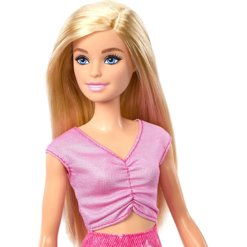 BARBIE - FAMILY & FRIENDS - MALIBU´C/ 10 PZ ACC.