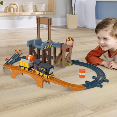 THOMAS - PISTA CANTIERE DI DIESEL