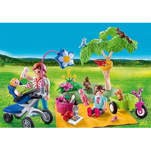 VALIG. PLAY- M FAMILY PICNIC