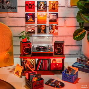 MGA' S MINIVERSE - REAL MUSIC RECORD PLAYERS 