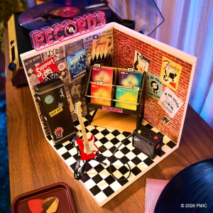MGA' S MINIVERSE - RECORD SHOP