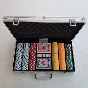 FISH X GIOCO CARTE - 300 CHIPS VALIGETTA