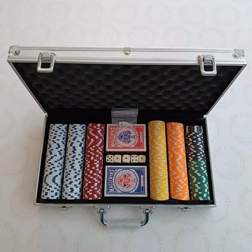 FISH X GIOCO CARTE - 300 CHIPS VALIGETTA