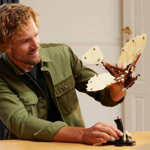 ICONS - MACCHINA VOLANTE DI LEONARDO