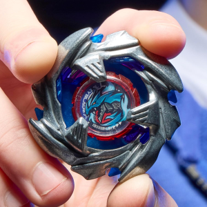 BEYBLADE - DELUXE LAUNCHER STRING