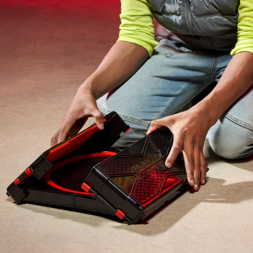 BEYBLADE - BEY STADIUM CLASH AND CARRY