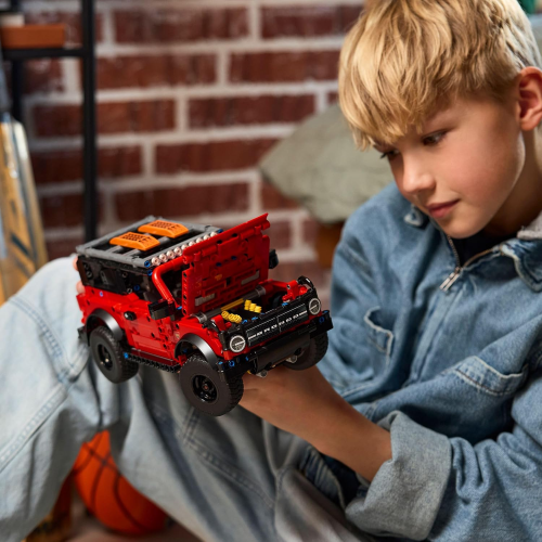 TECHNIC- SUV FORD BRONCO